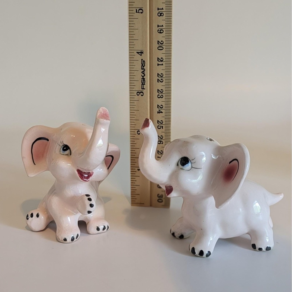 Vintage Pink Elephant Salt And‎ Pepper Shakers Anthropomorphic - Picture 2 of 16